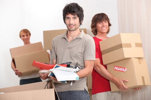 Chelsea moving vehicle service for domestic and commercial transport needs