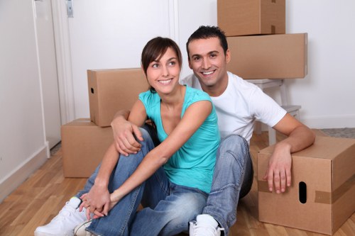 Removal truck hire checklist and moving preparation for Chelsea customers